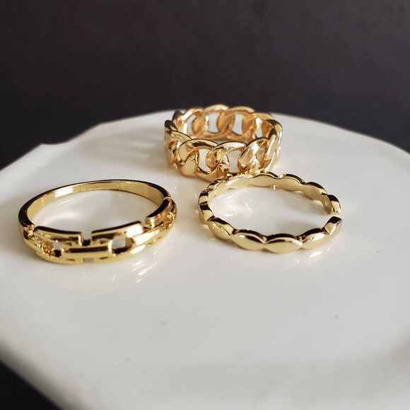 Set of Three Gold Tone Stacking Rings Size 7‎ NWOT - Picture 1 of 7